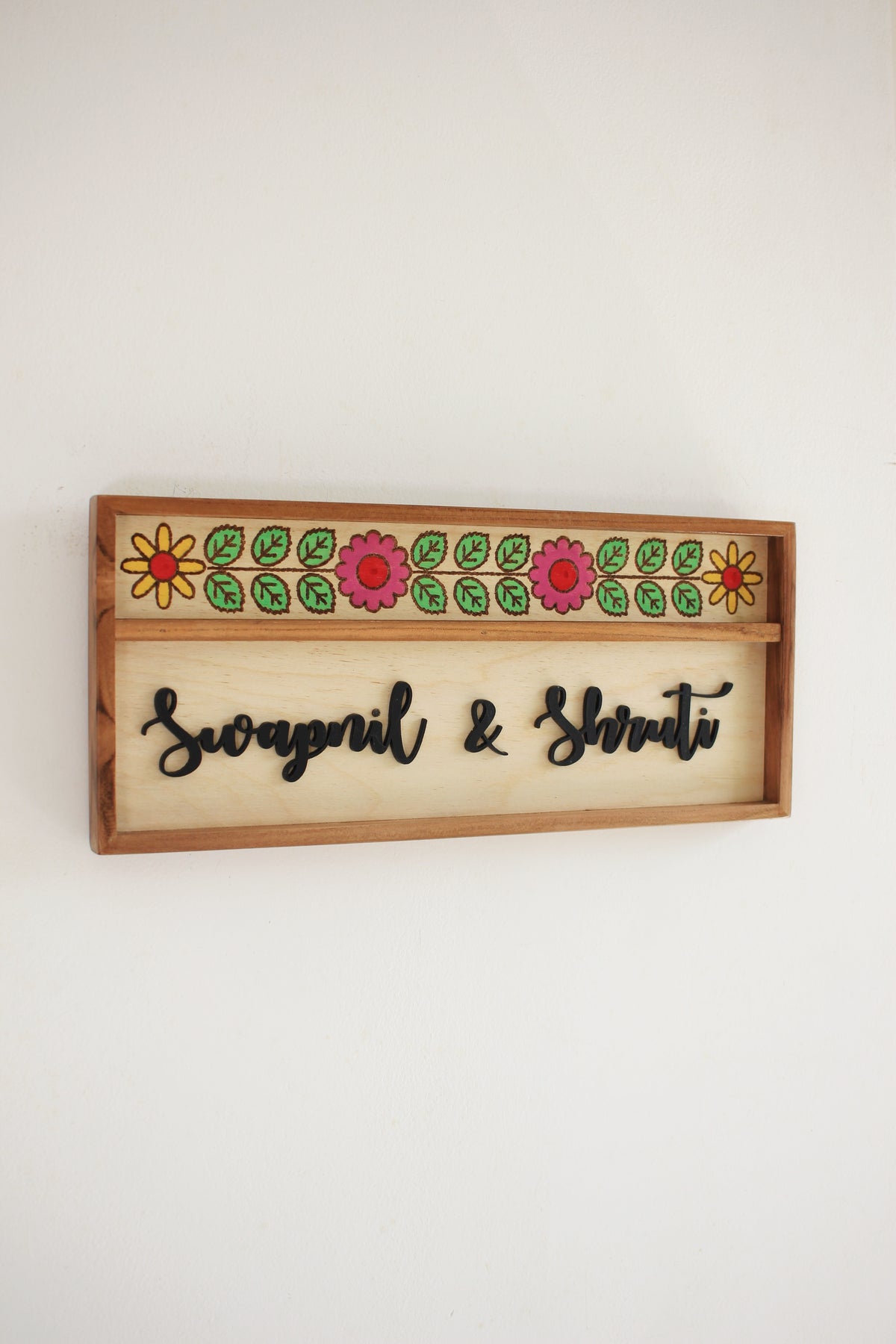 Clover Border Sign