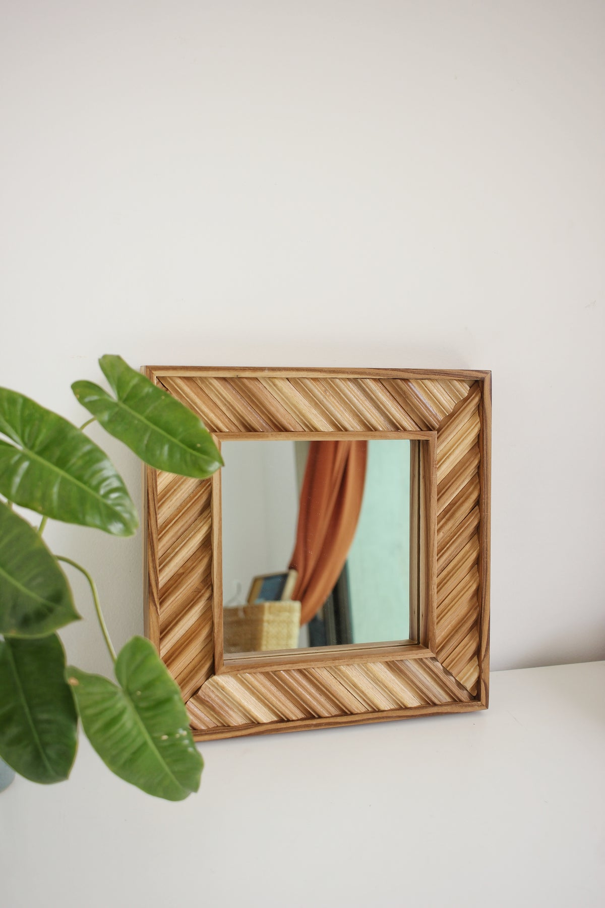 Ripple Mirror
