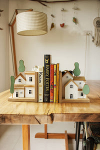White Cottage Bookend