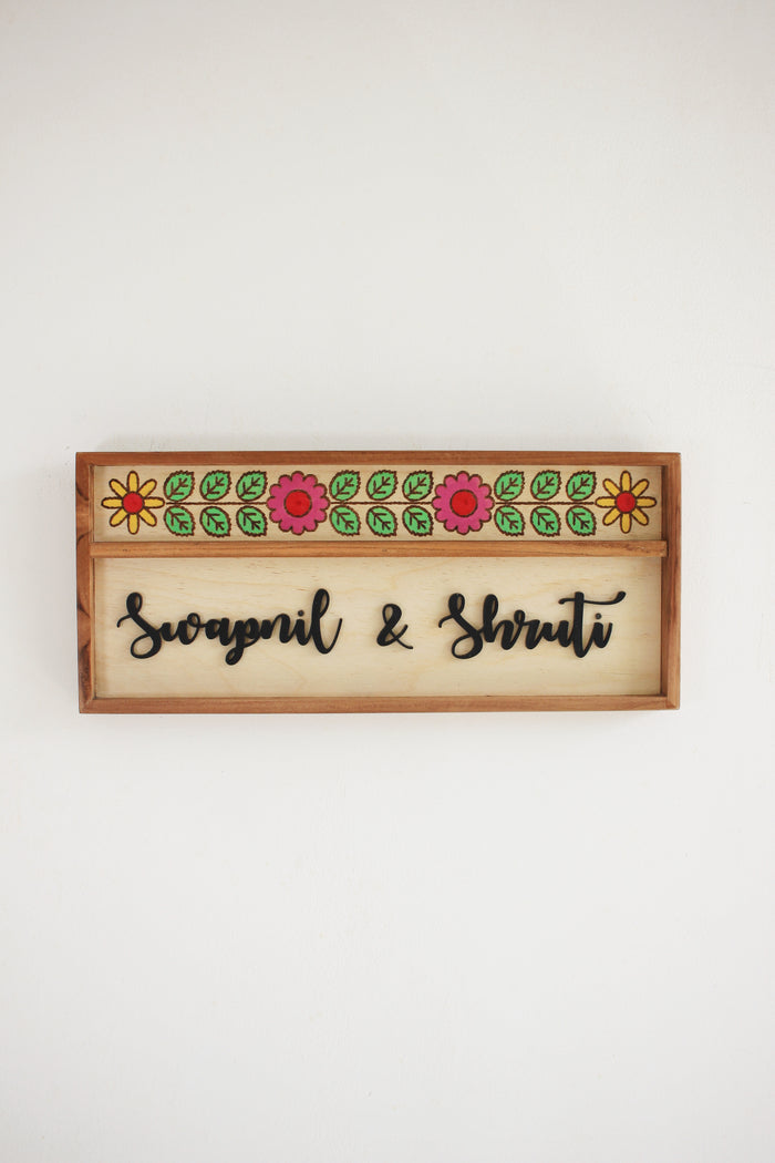 Clover Border Sign