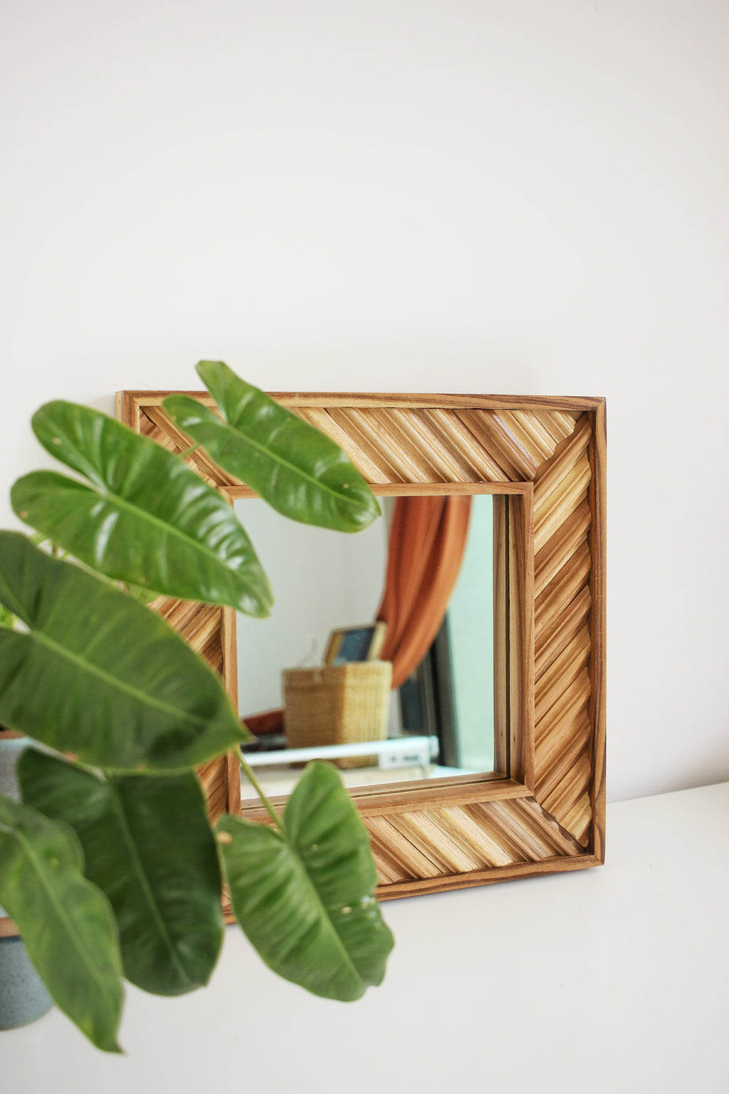 Ripple Mirror – NotSoShabby