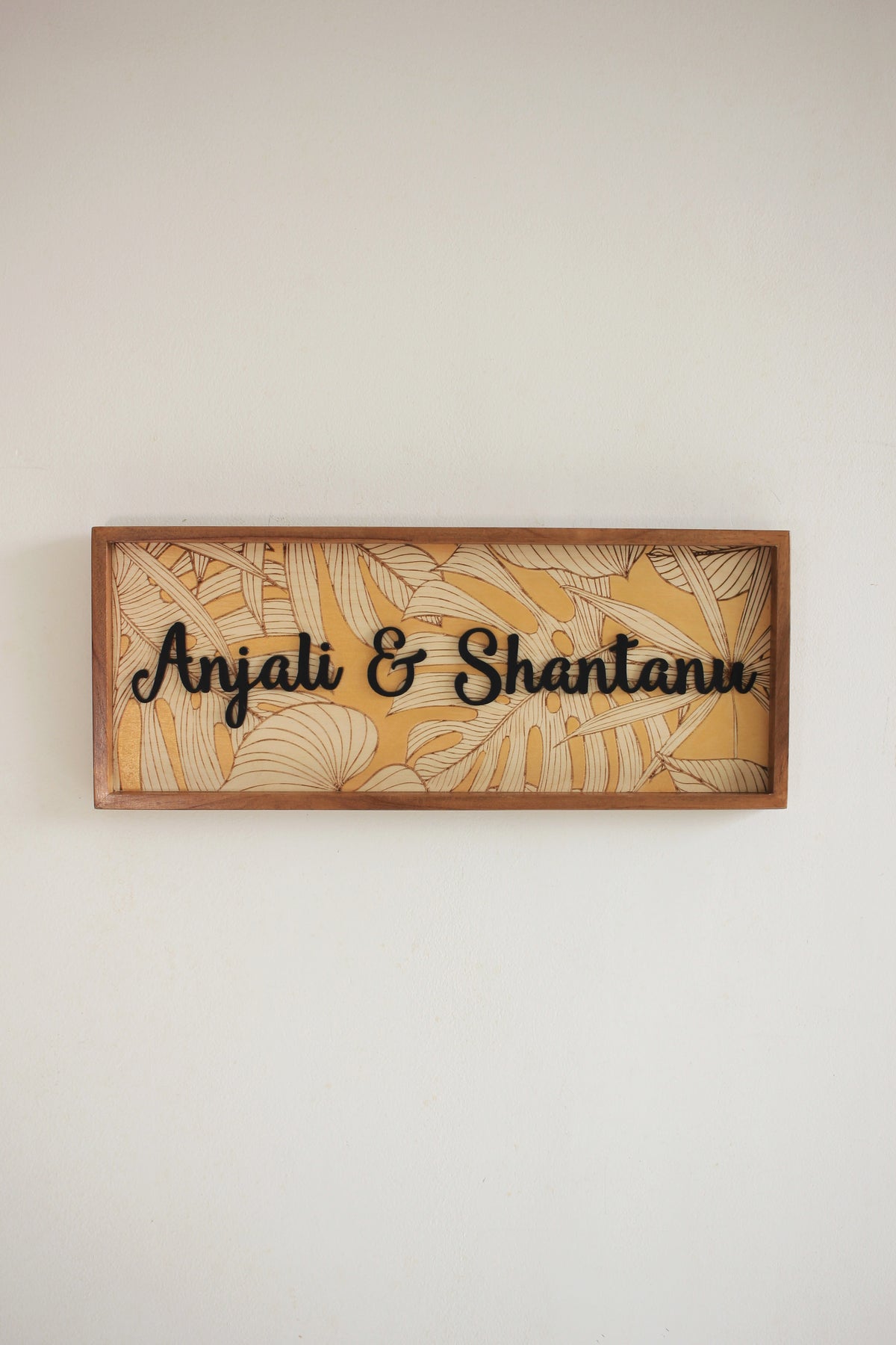Leafy Gold Sign