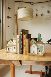 White Cottage Bookend