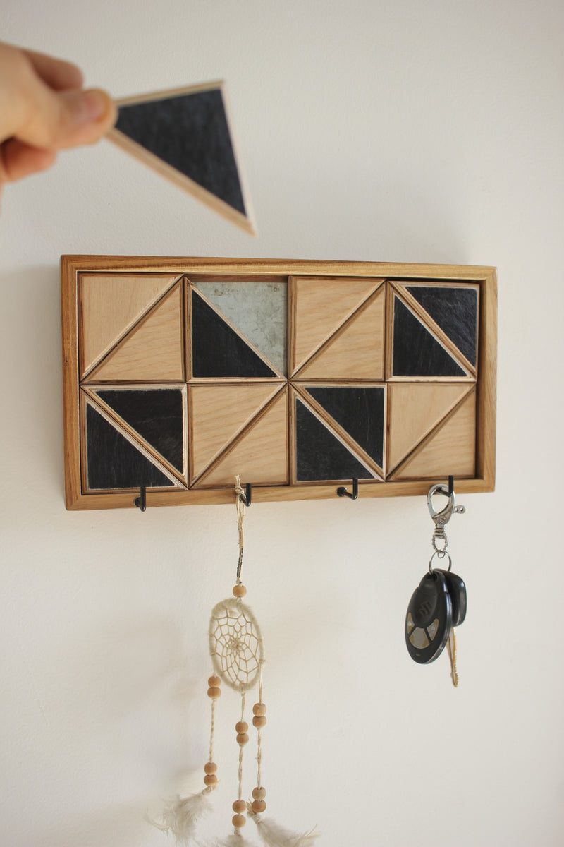 Magnet Shuffle Art Key Hanger