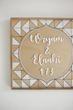 Geometric Laurel Sign