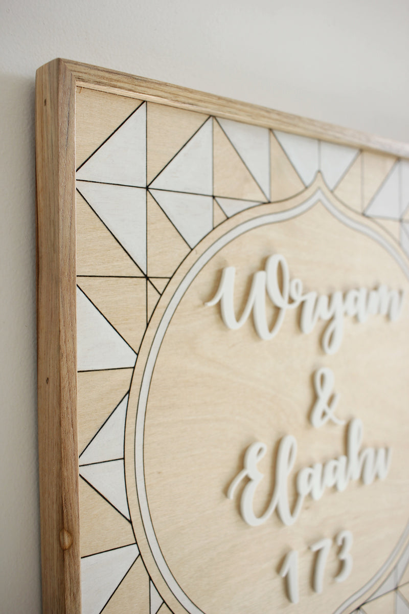 Geometric Laurel Sign