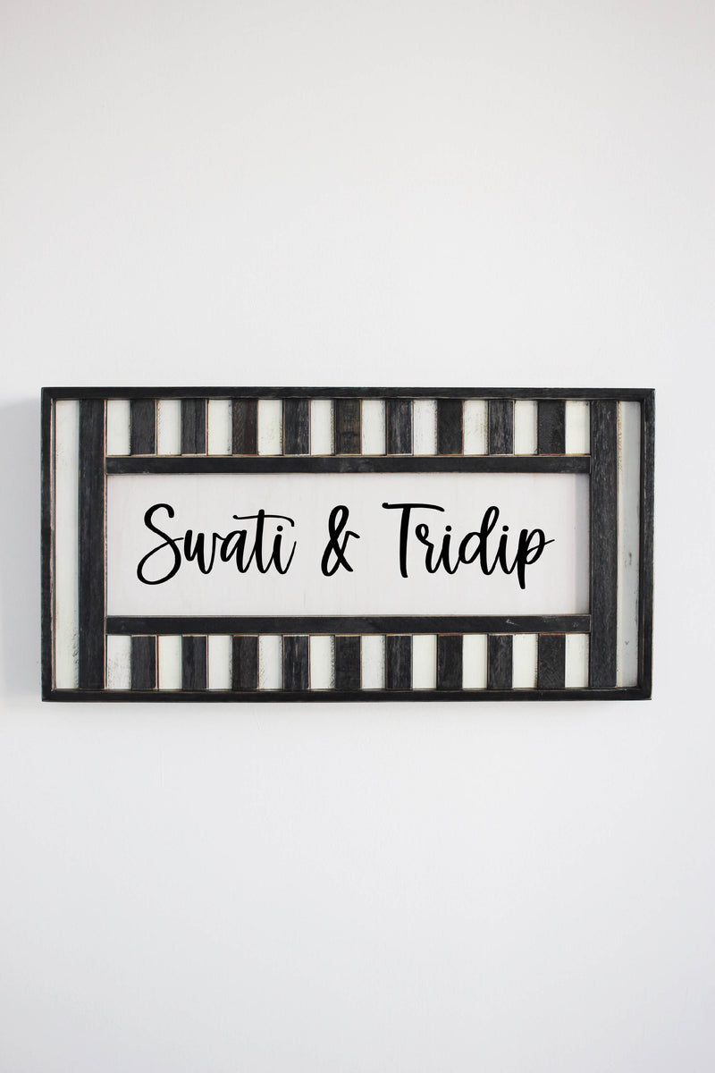Straight Stripe Sign