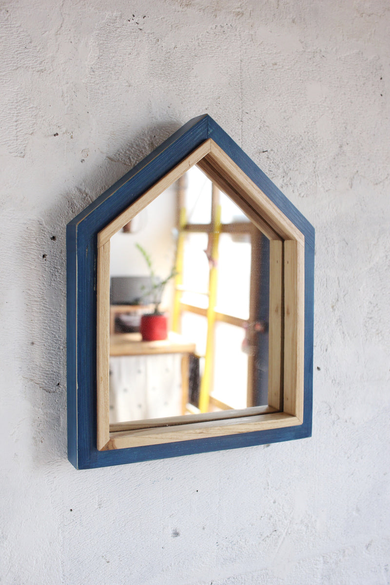 House Mirror