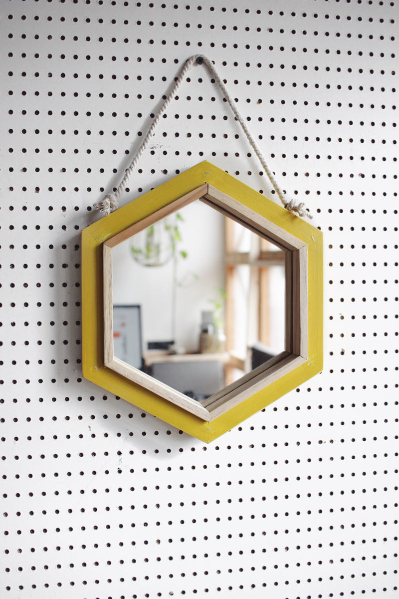 Hex Mirror