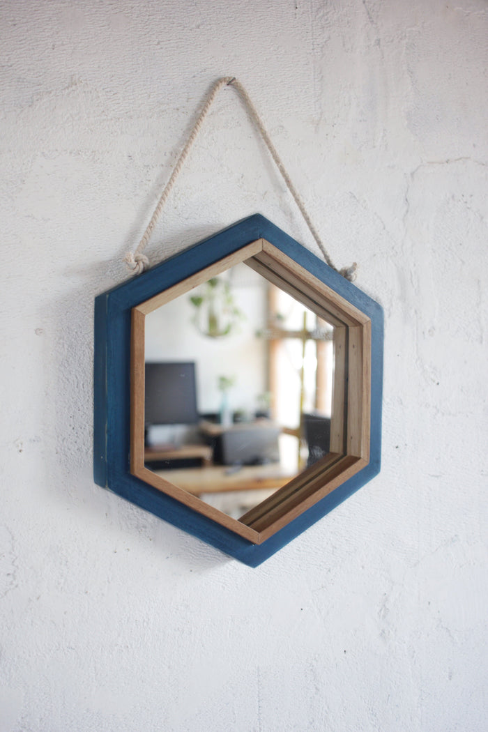 Hex Mirror