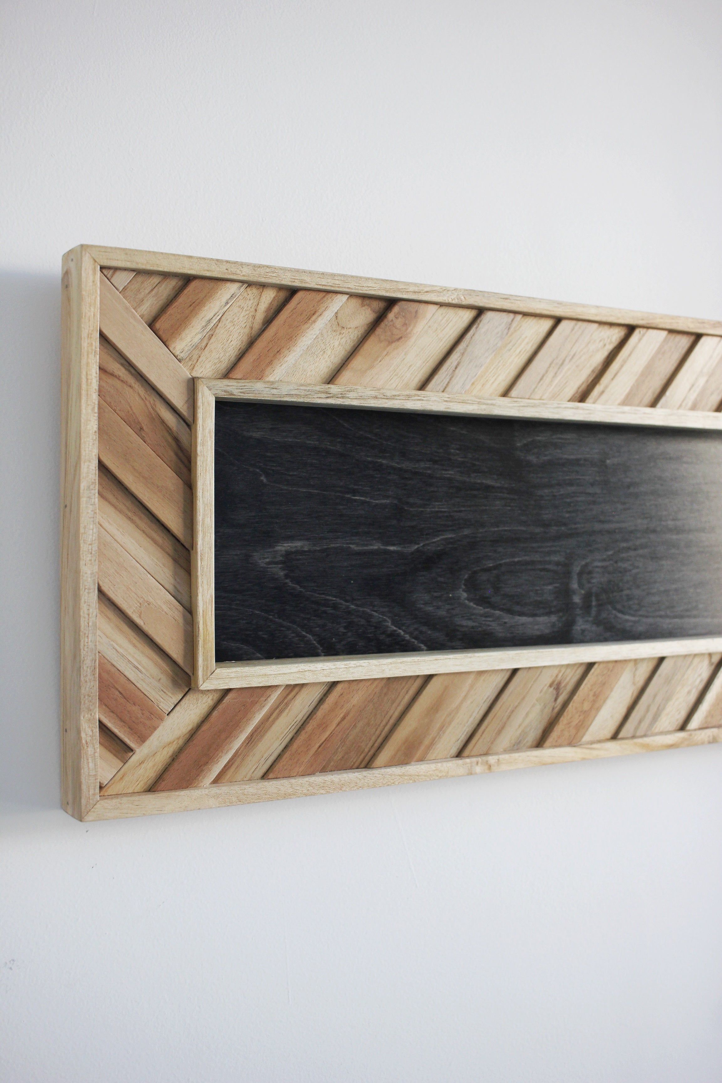 Slanted Sign – NotSoShabby